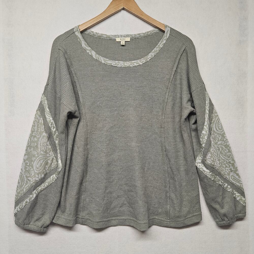 Kori Green Contrast Lace Patchwork Sleeve Knit Top Women's Size Small Boho